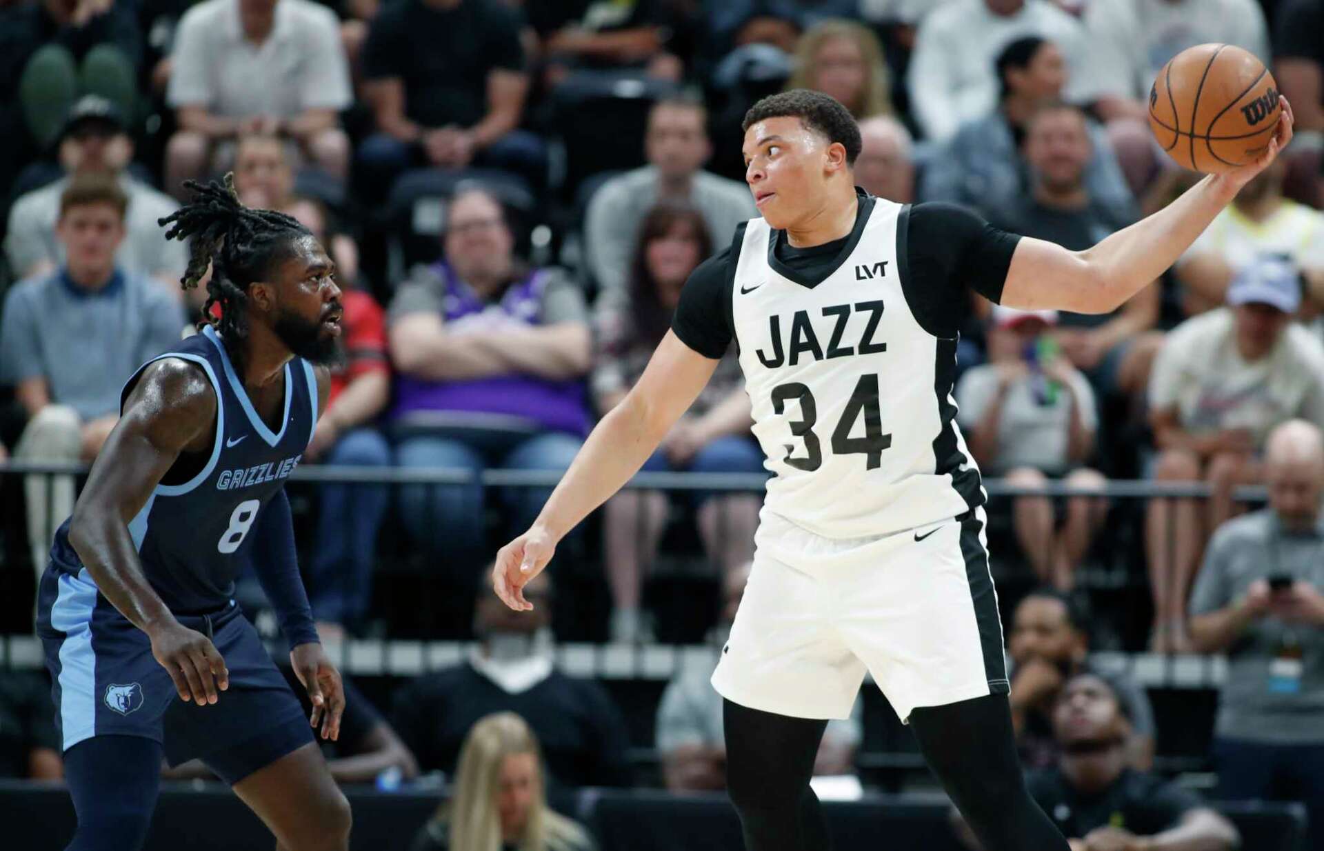 Osetkowski y Lofton, los nombres que suenan para el Real Madrid