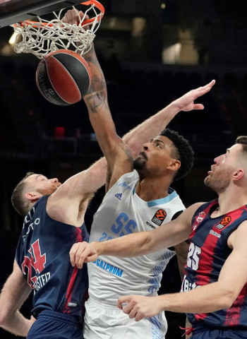 Esfuerzo dek Baskonia sin recompensa en el Buesa Arena (82-90)