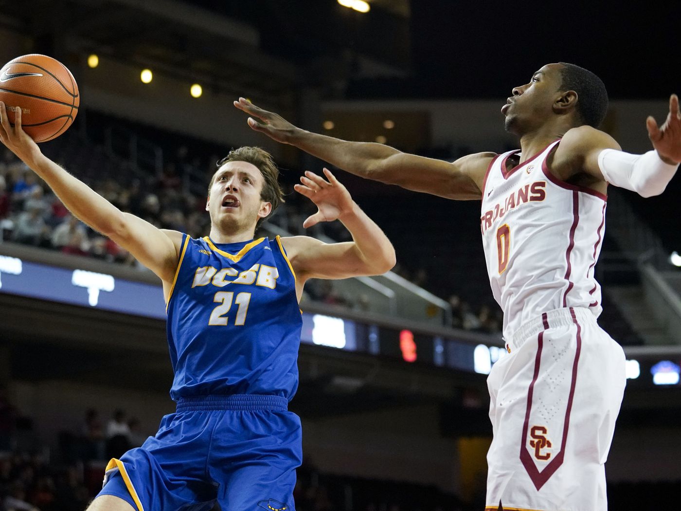 El Maccabi refuerza su posición de base con Max Heidegger