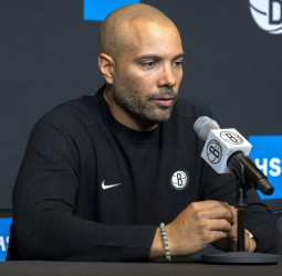 Jordi Fernández hace historia
