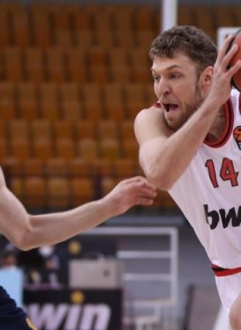 El Olympiacos termina la temporada con una victoria (82-75)