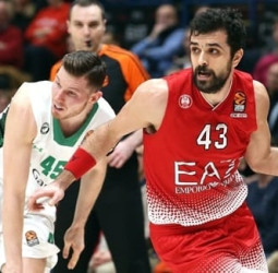 El Anadolu Efes llega al acuerdo con Krunoslav Simon
