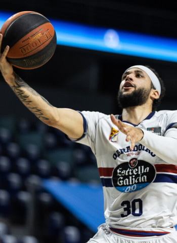 Monbus Obradoiro logra un triunfo que vale la salvación (83-94)