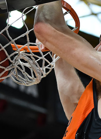Valencia Basket suma (la séptima seguida) y sigue ante Movistar Estudiantes (90-82)