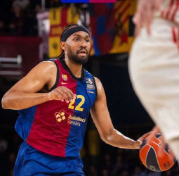 Cruel derrota del Barça, que pierde a Metu para lo que resta de temporada (101-102)