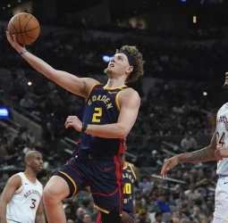 La noche NBA: Cavaliers llega a las 60 y los Suns casi dicen adiós a la temporada
