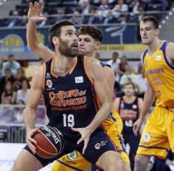 Fernando San Emeterio se pierde el inicio de la Liga Endesa por una microrrotura fibrilar