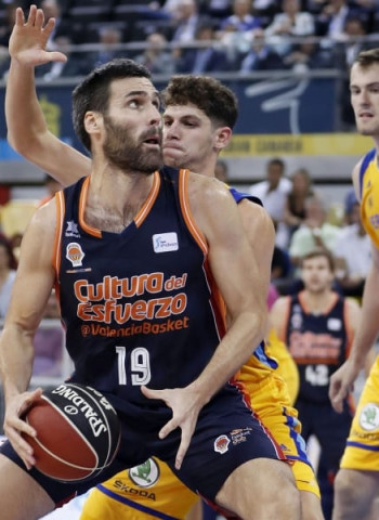 Fernando San Emeterio se pierde el inicio de la Liga Endesa por una microrrotura fibrilar