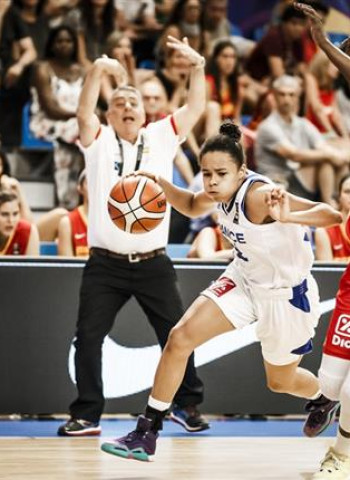 España cae en el último suspiro y luchará por el séptimo puesto (55-53)
