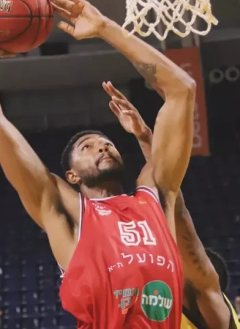Real Madrid y Fenerbahce mantienen su atención sobre Bruno Caboclo