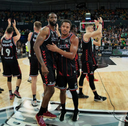 El último cuarto decanta la victoria para el Bilbao ante el Río Breogán, 90-72