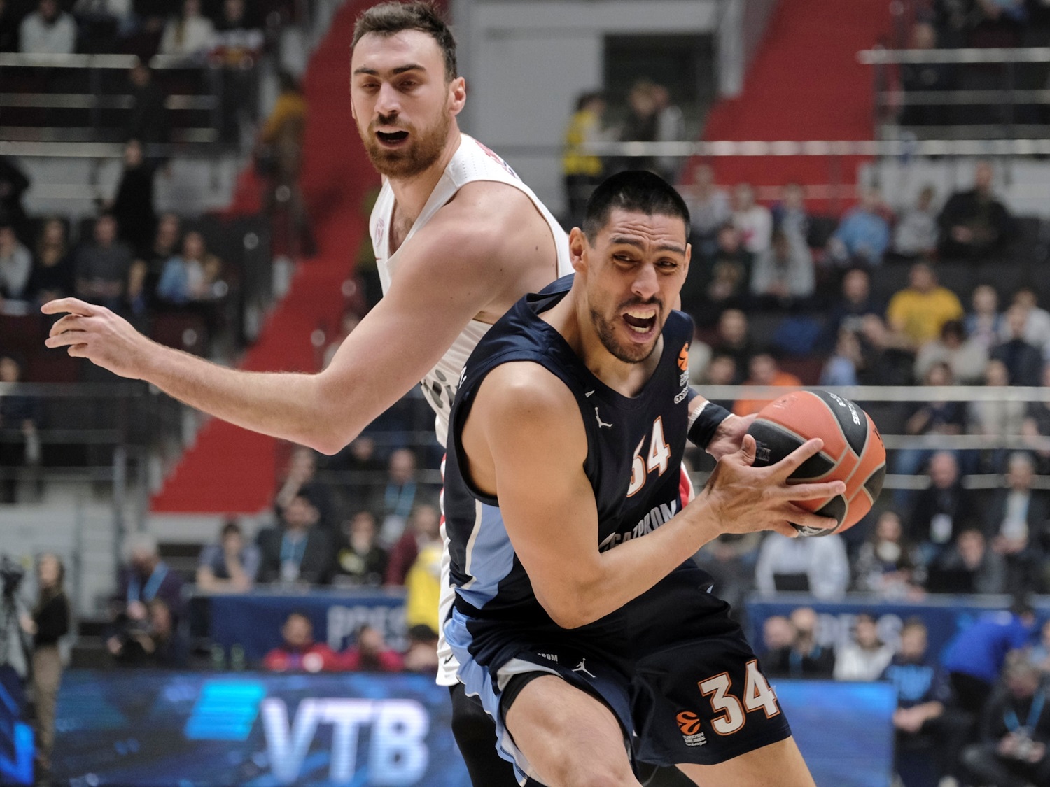 El Zenit se impone al Olympiacos (91-87)