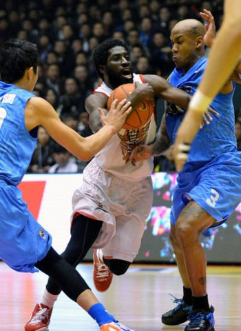 Pooh Jeter ficha por el Besiktas