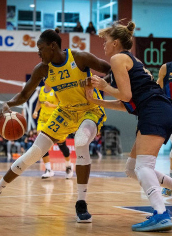 Gran Canaria supera a un desacertado Barça CBS (77-88)