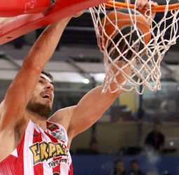 Olympiacos y Panathinaikos no fallan en su lucha por ser líder
