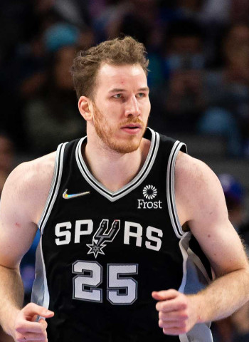 Jakob Poeltl, en la agenda de los Boston Celtics