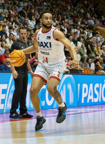 El Bàsquet Girona consigue superar al Baxi Manresa (84-80)