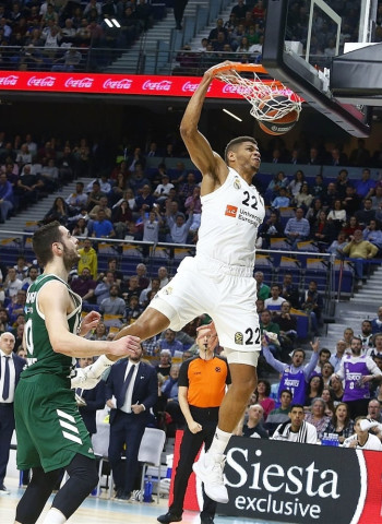 Partidazo del Real Madrid y paso de gigante hacia la Final Four (78-63) [2-0]