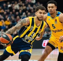 Fenerbahce bate su récord de anotación en la paliza al Maccabi, 109-74