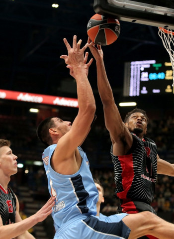 Los tiros libres decantan la victoria hacia el Armani Milán (73-72)