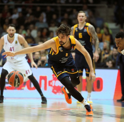 Alexey Shved tendrá que tomar una decisión