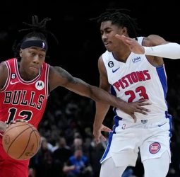 LaVine y DeRozan hacen que los Bulls conquisten París, 126-108