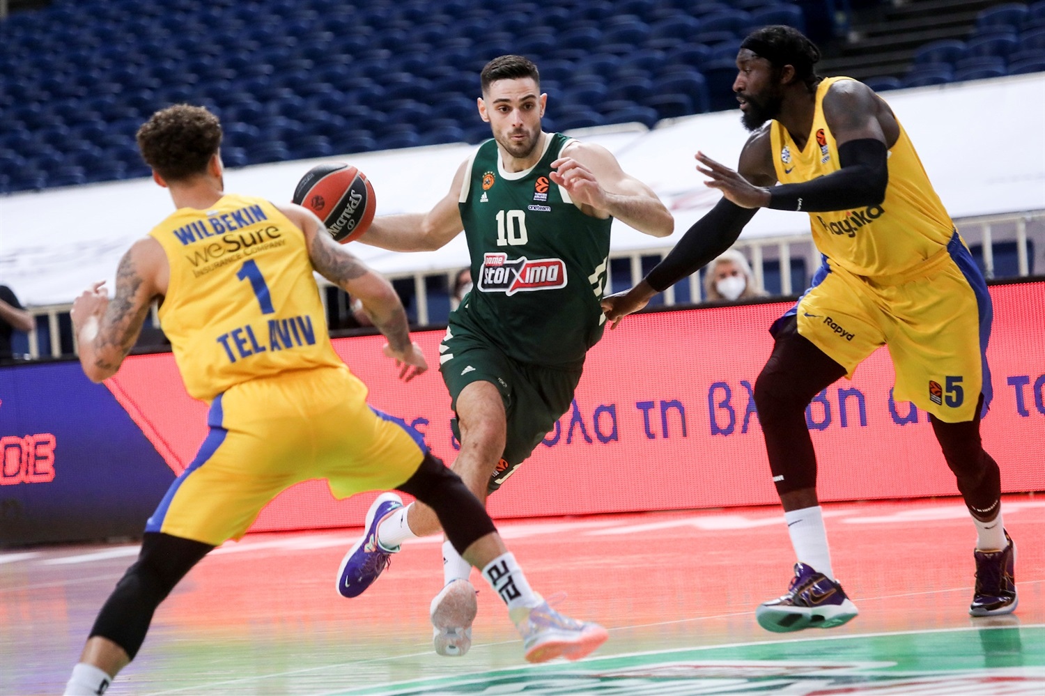 El Panathinaikos rompe su racha de derrotas al vencer al Maccabi (81-63)