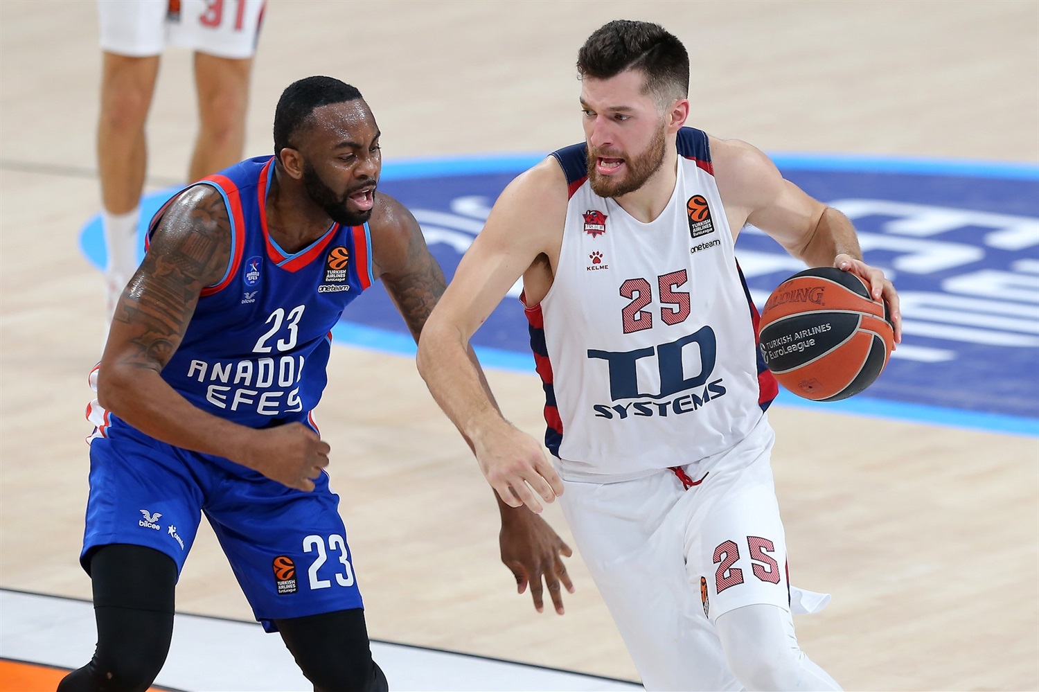 Previa Jornada 33 EuroLeague: Baskonia vs Anadolu Efes