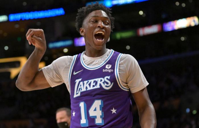 Stanley Johnson continuará en los Angeles Lakers