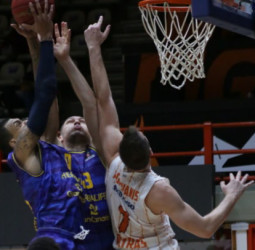 Valioso triunfo en Grecia para abrir la EuroCup (75-86)