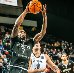 Olympiacos llega a un acuerdo con Shaquielle McKissic