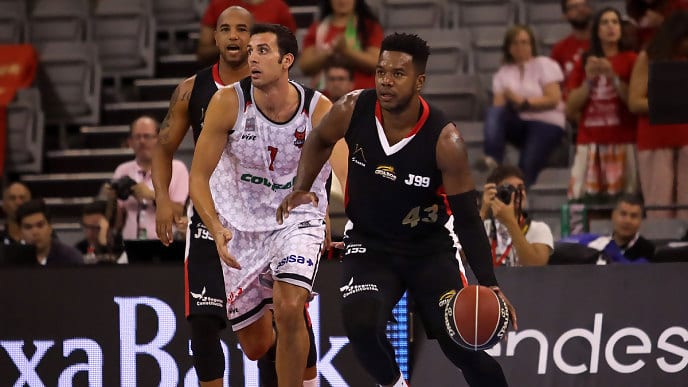 Guaros de Lara vence al Fundación CB Granada tras una prórroga (93-96)