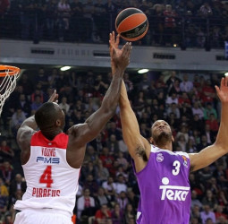 Victoria de prestigio del Madrid en la cancha del Olympiacos (73-79)