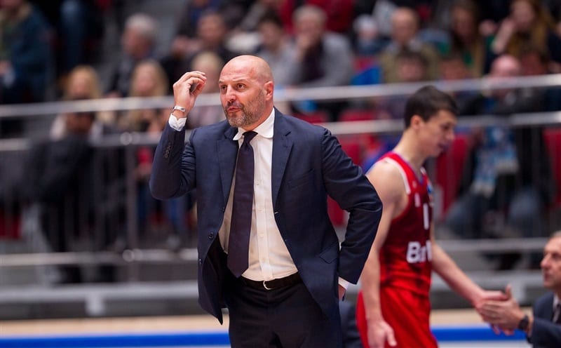 El Bayern de Múnich despide a Sasha Djordjevic