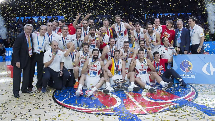 El baloncesto sigue en verano