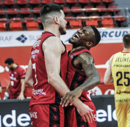 Casademont Zaragoza sigue creciendo de la mano de Casimiro (99-89)