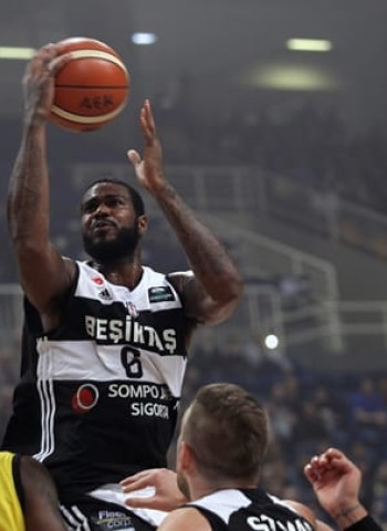 Earl Clark, objetivo interior del Olympiacos