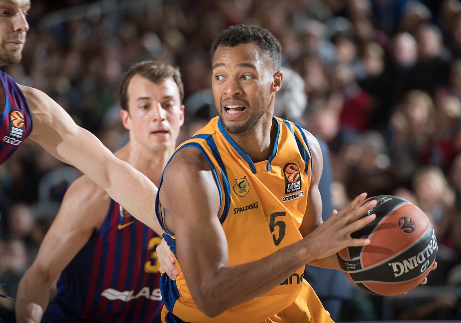 El Morabanc Andorra presenta una oferta por Clevin Hannah
