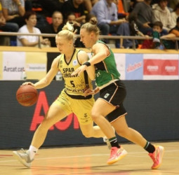 Un coral Spar Girona derrota a una combativa Penya (83-77)
