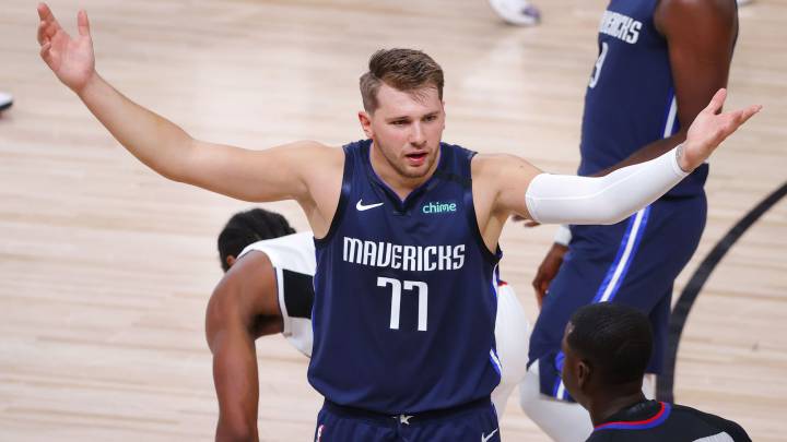 Un triple final de Doncic en la prórroga empata la eliminatoria (135-133) [2-2]