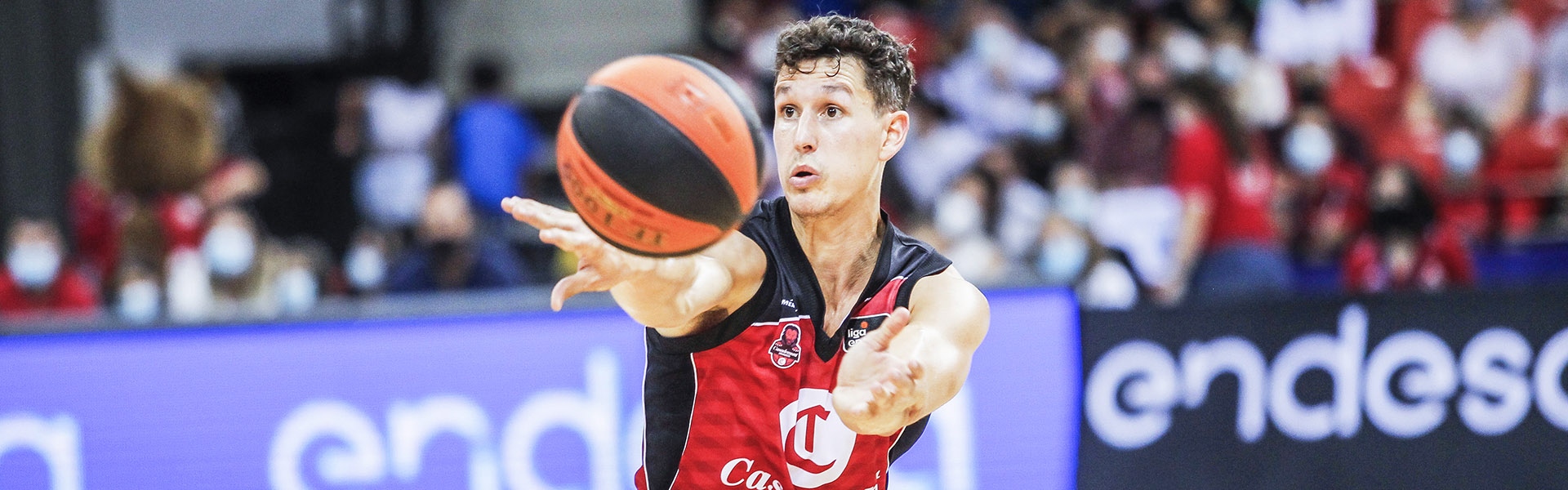 Casademont Zaragoza busca rehacerse ante Valencia Basket