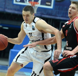 El CSKA Moscú renueva a Fridzon y a Higgins, y ficha a Semen Antonov