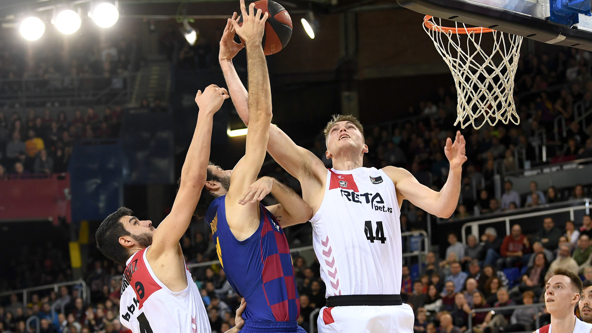 Bilbao Basket asalta el Palau y se clasifica para la Copa (92-94)