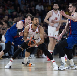 El sueño azulgrana de Berlín se termina al caer ante un rocoso Olympiacos (59-63) [2-3]