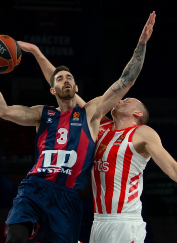 TD Systems Baskonia sigue mirando de cerca a los PlayOff (87-67)