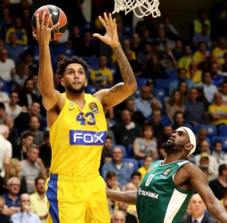 Jonah Bolden apunta a los Philadelphia Sixers la próxima temporada