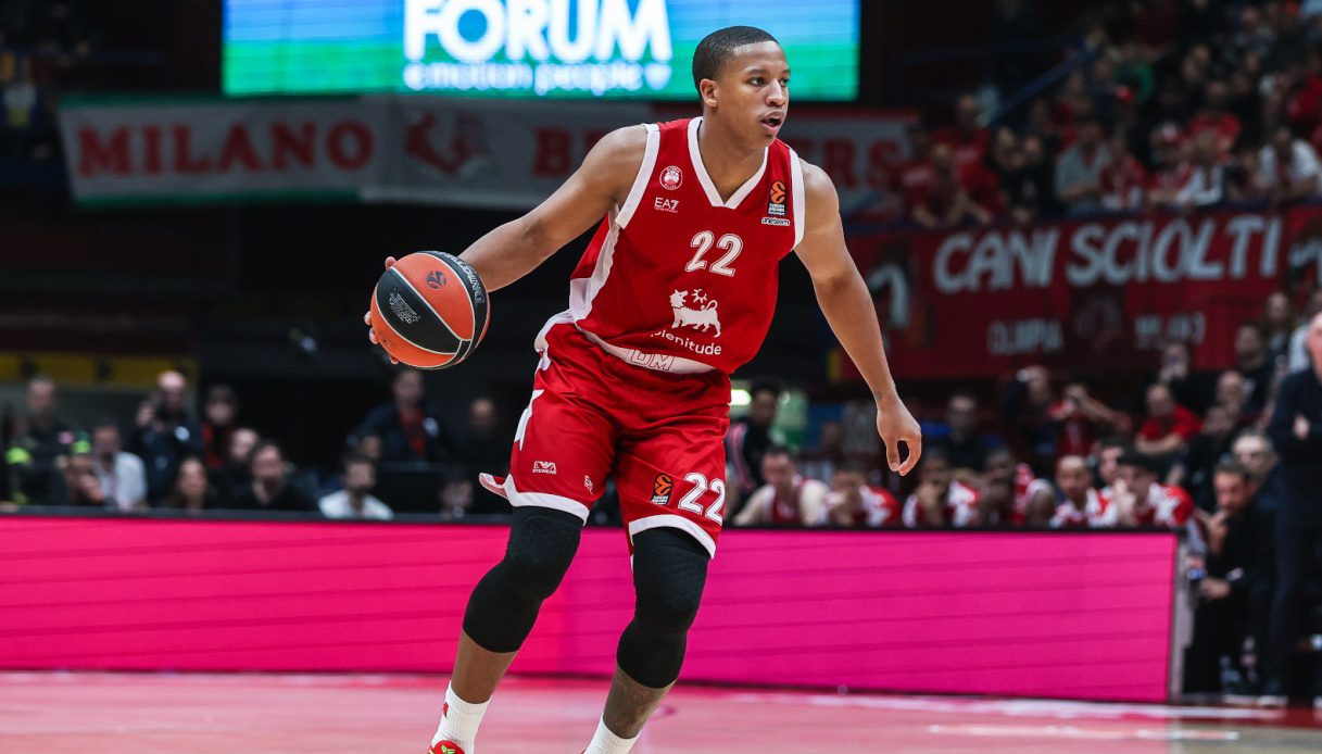Devon Hall firma con el Fenerbahce