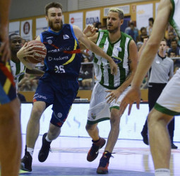 El Morabanc Andorra se impone al Real Betis Energía Plus (71-77)