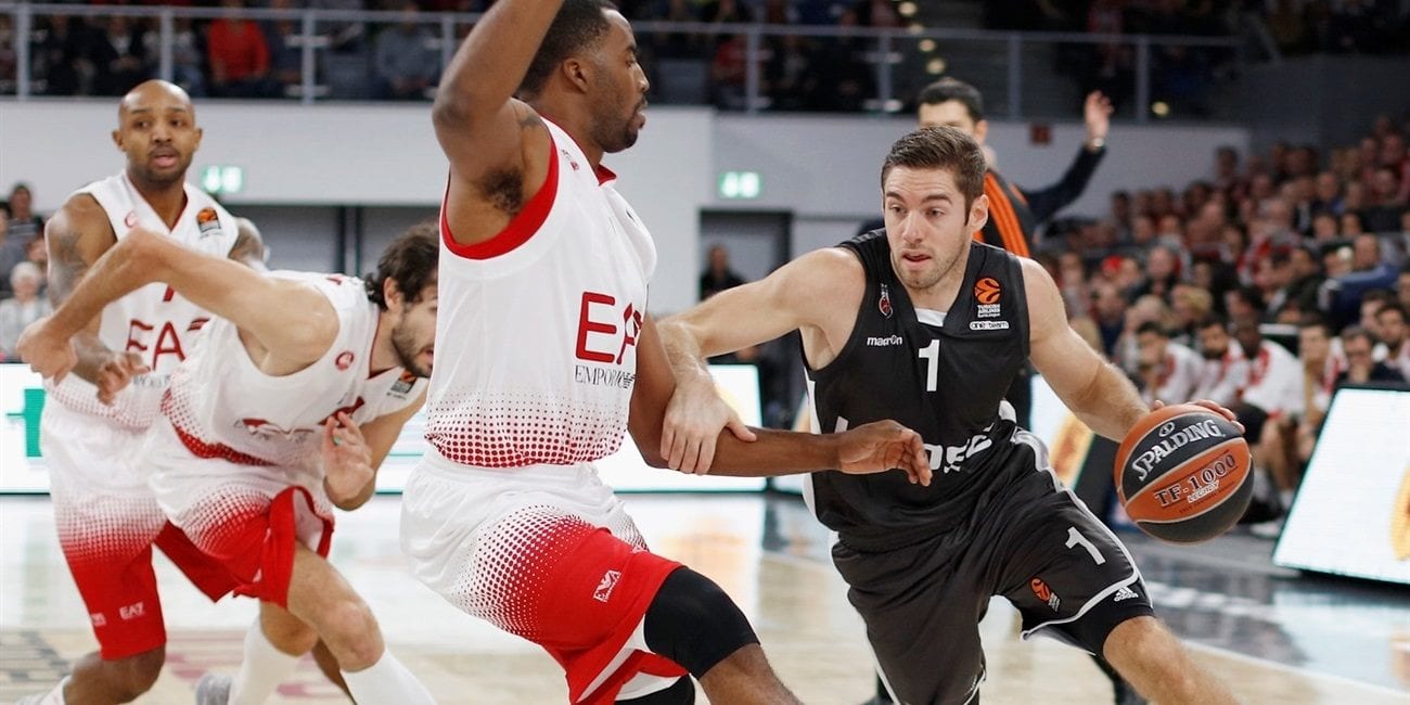 El Brose Baskets, tras una prórroga, sentencia al Armani Milán (106-102)