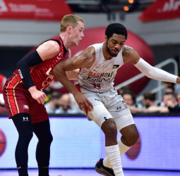 UCAM Murcia cae ante Baskonia liderado por un espectacular Marcus Howard, 82-91